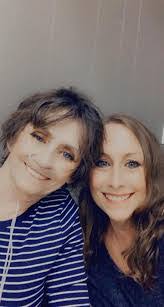 Anita Woods's Instagram, Twitter & Facebook