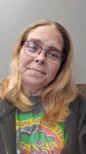 Titi's preparation for chemotherapy with a haircut from Channal Coleman in  Chicago