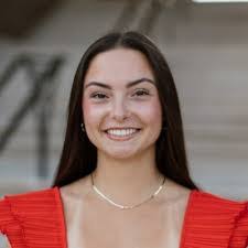 Abigail Elmore's Instagram, Twitter & Facebook