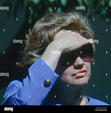 Clinton signing rose garden hi-res stock photography and images