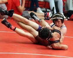 Wildcat wrestling finishes third at Tonganoxie