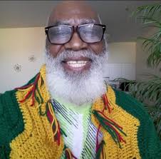 I'm feeling pretty grand ass announcing today, we hit up some SATURDAY  don't GIVE A FUHK, with a muchos grande BDAY to an oldest school Brother of  Dwyght B S!,,/ Happy Birthday