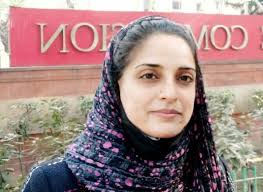 Kashmir's Sana Fayaz Shines Bright, Secures AIR 12 in Indian Forest Service  Exam