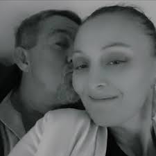 Can anyone recommend a good maths tutor for a year 9 student?