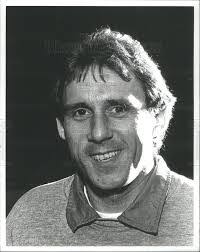 Bernard Evans's Instagram, Twitter & Facebook