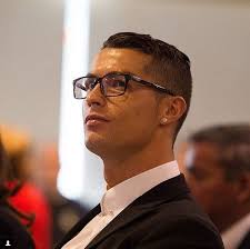 Ronaldo Hairstles In 2018 Cristiano Ronaldo Sleek Undercut Haircut Zwuwrvg Hair Styles Ronaldo Cristiano Ronaldo Style Cristiano Ronaldo Hairstyle
