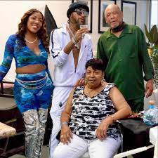 TALKING THAT Barber talk wit Andre...