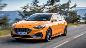 Listed directly below would be the focus rs accompanied by three chillies, but there'd be a line drawn through it with a marker pen because sadly ford doesn't. Der Ford Focus St Jetzt Neu Auf Lager Ford Kogler