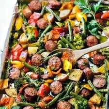 One Pan Healthy Sausage And Veggies With Small Red Potato Green Beans Broccoli Chopped Bell Pep Healthy Sausage Recipes Baked Veggies Smoked Sausage Recipes