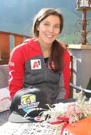 Rosina schneeberger stürzt, verdreht sich ihr bein. Ski Ass Rosina Schneeberger Fiebert Ihrem Comeback Entgegen Ski Ass Rosina Schneeberger Fiebert Ihrem Comeback Entgegen Schwaz