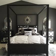 White & black bedroom ideas. Stunning Bold Black White And Grey Bedroom Design With Simple Accents Haneenmatt Gray Bedroom Walls White Bedroom Decor Black And Grey Bedroom