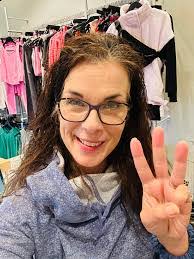 Beth Eckert's Instagram, Twitter & Facebook