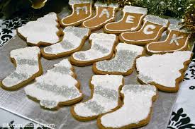 No oozy caramel, no chocolate chips, no frosting… but isn't there just something cozy and special about the classic spritz? 33 Freezer Friendly Holiday Cookies Urban Bliss Life