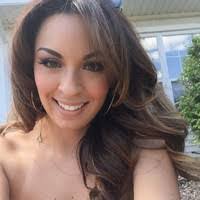 Mallory Gomez's Instagram, Twitter & Facebook