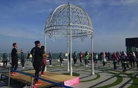 Peer through the telescopes for closer views of the city's features and take photos with all of melaka behind you. The Shore Sky Tower Melaka Ticket Price Timings Address Triphobo