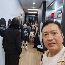 Calvin lam Eyes n hair work