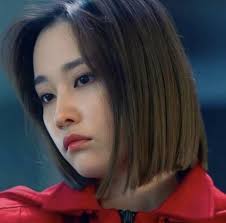 在此Pinterest 图板上发现12 条Money heist 和名人点子| 黑暗、韩国、爱以及更多