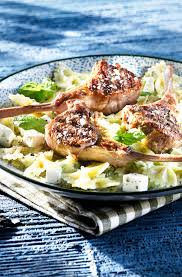 Lammkoteletts Mit Patros Tsatsiki Nudelsalat Ein Leckeres Koch Rezept Von Patros Rezept Nudelsalat Rezepte Leckeres Essen