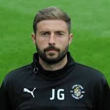 Stream Dance under those Lights