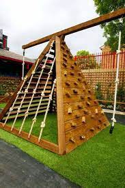 Any household with toddlers will knwo that they have an abundance of energy to exert every single day. 25 Playful Diy Backyard Projects To Surprise Your Kids Architecture Design Backyard Diy Projects Backyard Projects Backyard Play