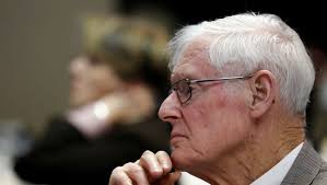 14 photos: Des Moines Prairie Club discusses big ideas