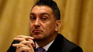 În porții mici, a completat ilie dumitrescu. Ilie Dumitrescu Il AtacÄƒ Pe Becali Ii Subminezi Personalitatea Antrenorului
