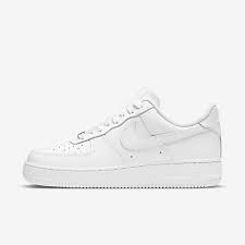 Inspiring the world's athletes, nike delivers innovative products, experiences and services. Sieh Dir Schicke Damenschuhe An Nike De