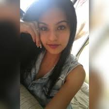 Stream Andrea Macias music