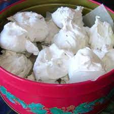 Easy Christmas Divinity Recipe Christmas Cooking Recipes Candy Recipes