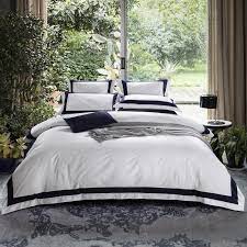 Elles se déclinent dans toutes les tailles, du lit simple au lit super king size. Egyptian Cotton Hotel White Bedding Set Luxury Queen King Size Bed Set Duvet Cover Bed Sheet Spread Fit Sheet Set Parure De Lit Up Homers