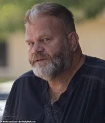 EXCLUSIVE: Psychiatrist Brian Hyatt used huge goons