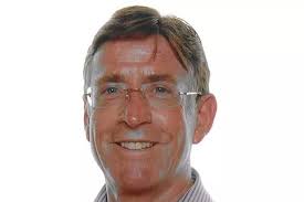 Theatre director allergic to wasps dies after sting makes him fall from  ladder