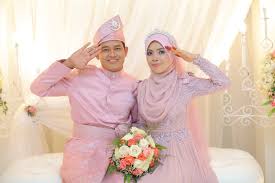 Lihat ide lainnya tentang warna pastel, warna, pastel. Pelamin Nikah Tunang Pastel Dusty Pink Purple Nikah My Wedding Baju Pengantin Warna Pink Belacan Diary Hijaber