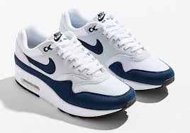 Nike Air Max 1 Navy 319986 104 Release Date Sneakernews Com Sneakers Men Fashion Nike Air Max Nike