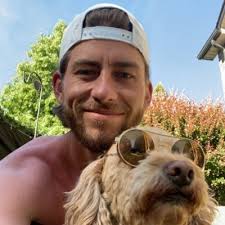 Matt Hillhouse's Instagram, Twitter & Facebook