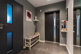 Long, narrow hallways can seem just about impossible to decorate. 21 Wall Decor Ideas For Hallway Home Decor Bliss
