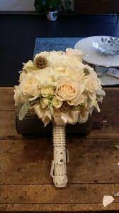 Maybe you would like to learn more about one of these? Ramo De Novia De Inspiracion Star Wars Star Wars Wedding Decorations Star Wars Wedding Theme Star Wars Wedding