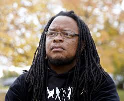 'I broke a world record in hugs for one day': Marlon Anderson returns to  Madison West