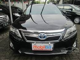 Harga toyota camry second bahkan ada yang dibawah 100 jutaan, padahal toyota pembelian sedan toyota camry terbanyak di daerah ibu kota jakarta, kemudian jawa barat, jogjakarta, jawa timur, jawa tengah, dan sumatra utara. Toyota Camry Hybrid 2014