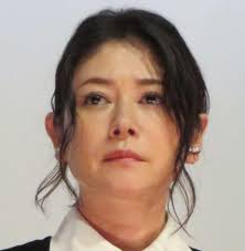 43歳女優「じゃあ私達のお父さんは懲役何年ですか笑」 激怒した父親から“飛び蹴り”の過去（日刊スポーツ）