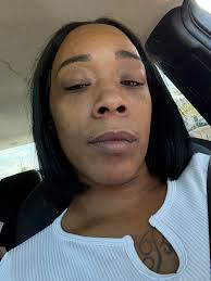 I'm a 51-year-old Jewish woman, recently moved to Boca Raton