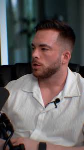 Can’t build a new life while holding onto the old you 💯