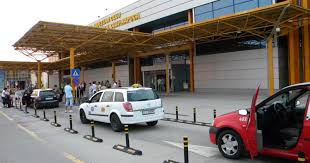 Check spelling or type a new query. AveÈ›i GrijÄƒ Ce Taxi LuaÈ›i In Aeroportul Din Cluj EvitaÈ›i Firma Activ