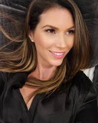 Maya Vander (SELLING SUNSET)