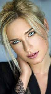 This is how to successfully approach a beautiful woman. Pin On My Dream Eyes On A Girlfriend