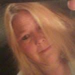 Lois Woolf's Instagram, Twitter & Facebook