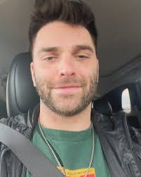 Fell in love and became a dad 🐾. Meet Bentley Bivens 😍