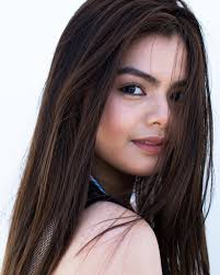 The Debutantes (2017)