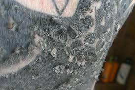 What To Do With A Flaky Tattoo Tattoo Aftercare Tattoo Peeling Healing Tattoo