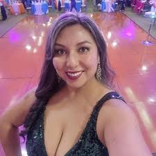 ALL RITMO by Diana Avilés 🎶 Recibir el año haciendo música junto a ustedes  fue un enorme privilegio!!! La gozamos de principio a fin junto a un  público maravilloso en @hotelajavi_ibarra. Sin